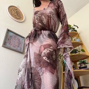 silk maxi dress 🔮